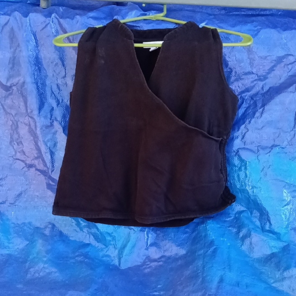 Women's Black Sleeveless Top